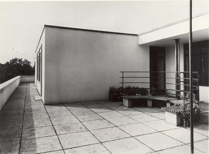 Tugendhat Bank