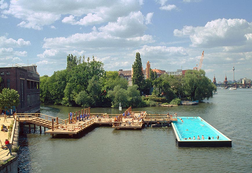 Badeschiff